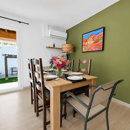Apartamento Avec Piscine Privée à *